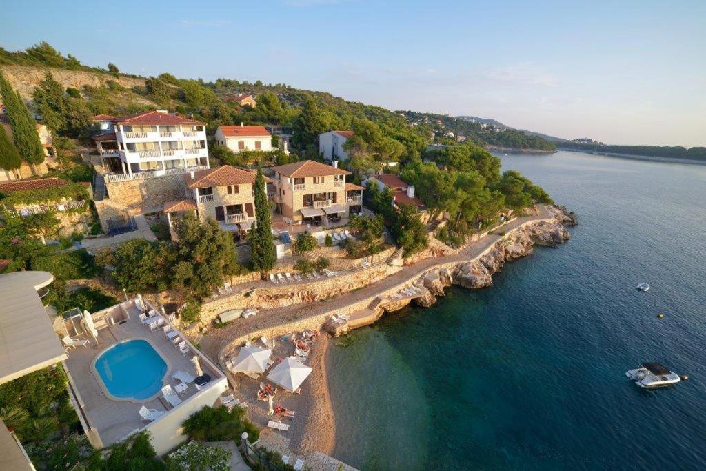 Blue Oasis Aparthotel Primošten Exterior foto